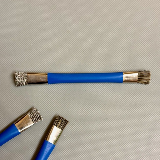 Anti-static double brush - UK